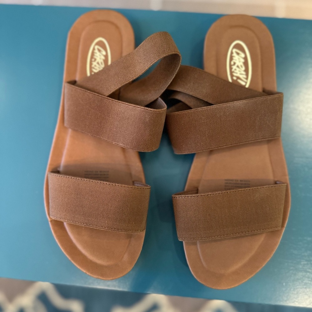 Brown sandal Sz 8